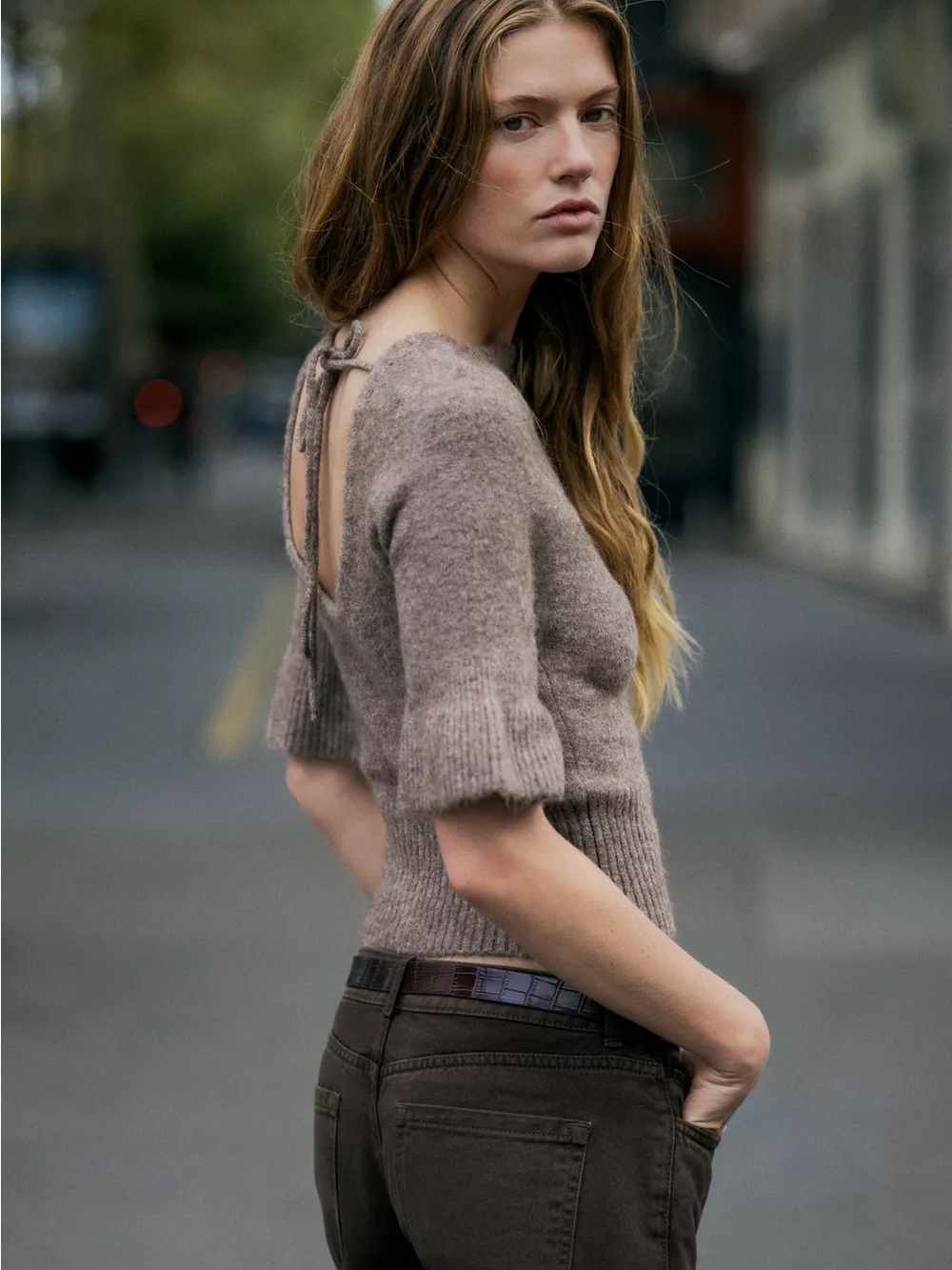 Zara Short Sleeve knit Sweater with Open Back